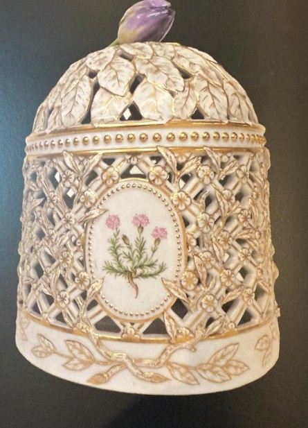 ΥΠΠΟ: Στο φως 70.000 θησαυροί του πρώην βασιλικού κτήματος Τατοΐου-1