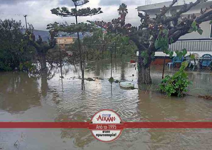 Κακοκαιρία: Εικόνες χάους στο Μεσολόγγι – Κλειστά τα σχολεία αύριο-2