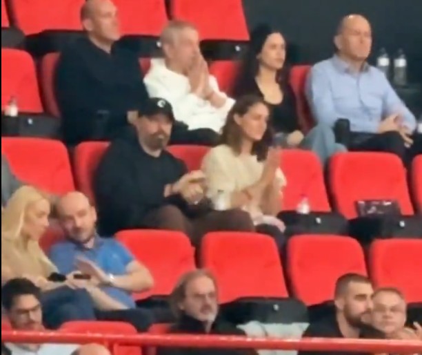 Ολυμπιακός – Μονακό: Στο ΣΕΦ ο Λάνθιμος και ο Τζόκοβιτς (εικόνες)-1