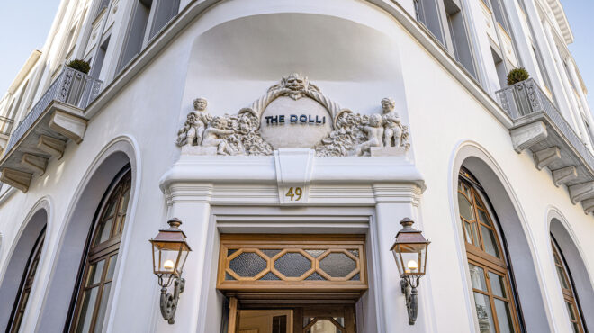 το-ξενοδοχείο-που-φωτίζει-τη-νέα-εποχή-563892355