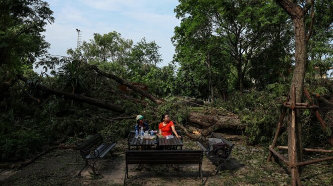 ταϊλάνδη-τουλάχιστον-22-νεκροί-από-πλημ-563853388