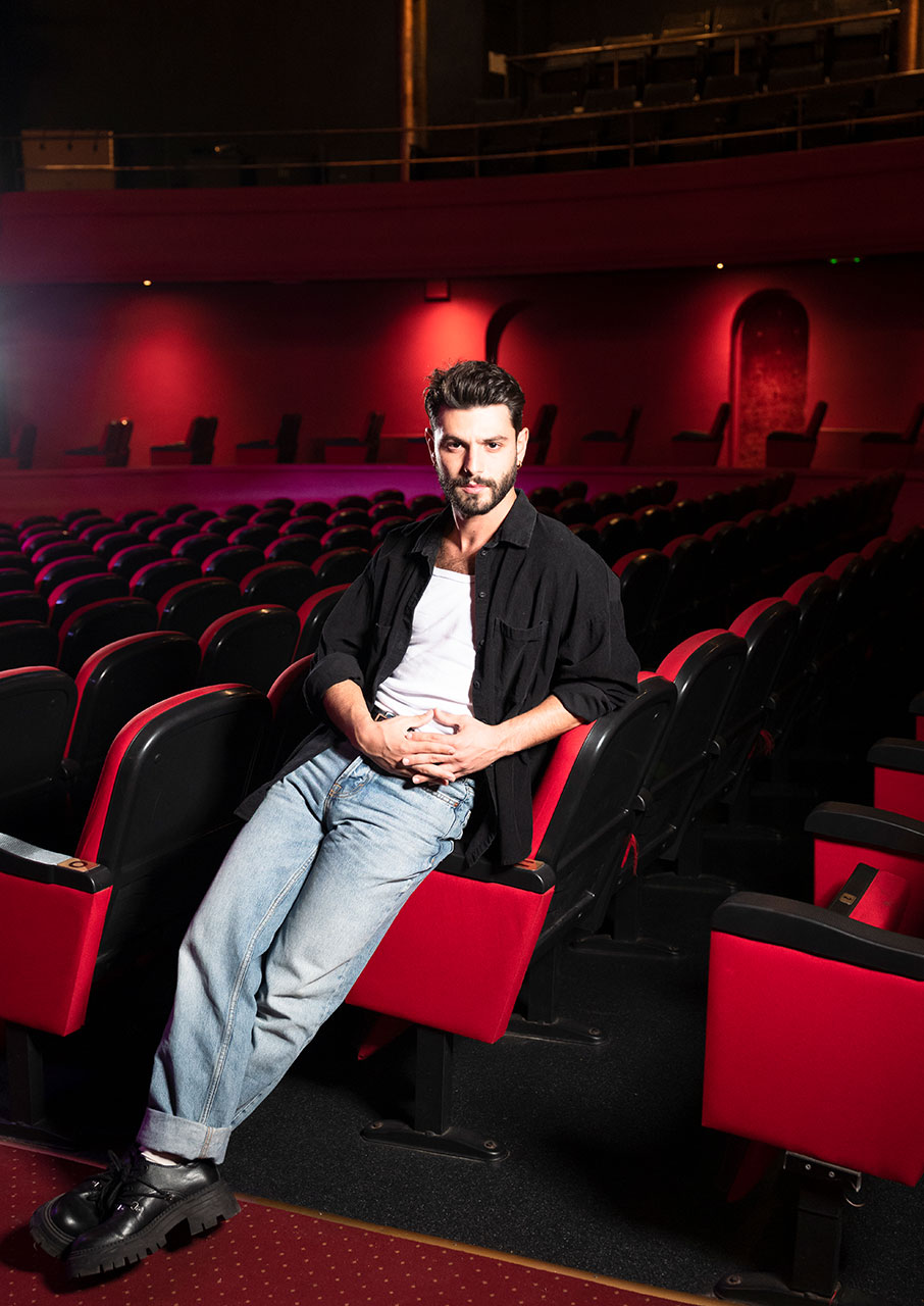 Βασίλης Μηλιώνης στο Κ: «Απολαμβάνω να είμαι χαρά των γιαγιάδων»-2