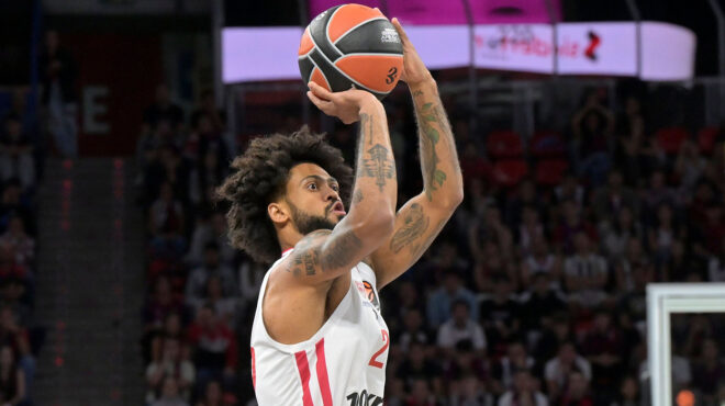 ευρωλίγκα-πρώτη-μέρα-στη-δουλειά-με-563843905