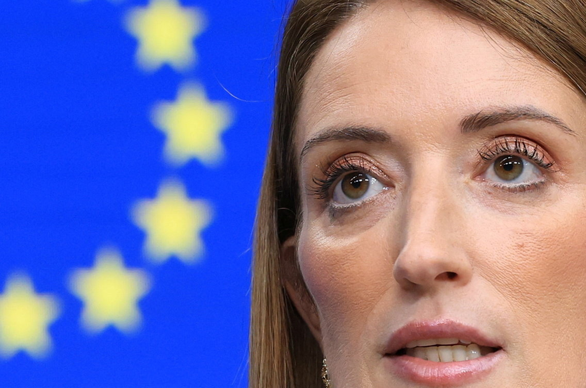 Διαβάστε στην «Καθημερινή της Κυριακής»-5