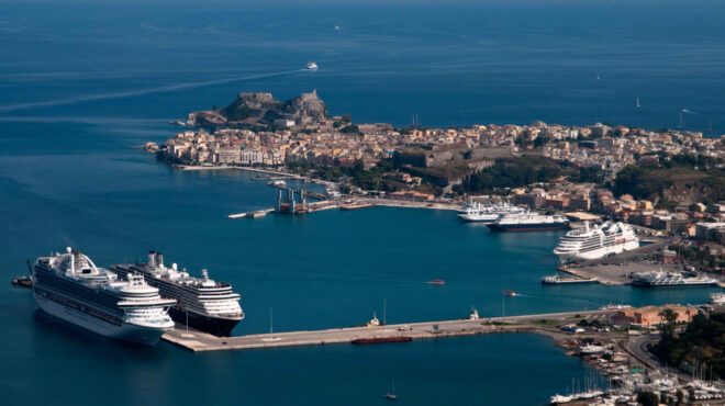 στη-βουλή-η-σύμβαση-για-τη-μεγάλη-μαρίν-563893162