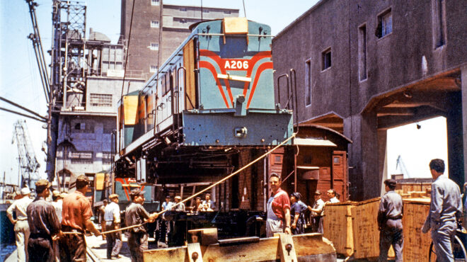 από-τον-πόλεμο-έως-τα-τέμπη-563875909