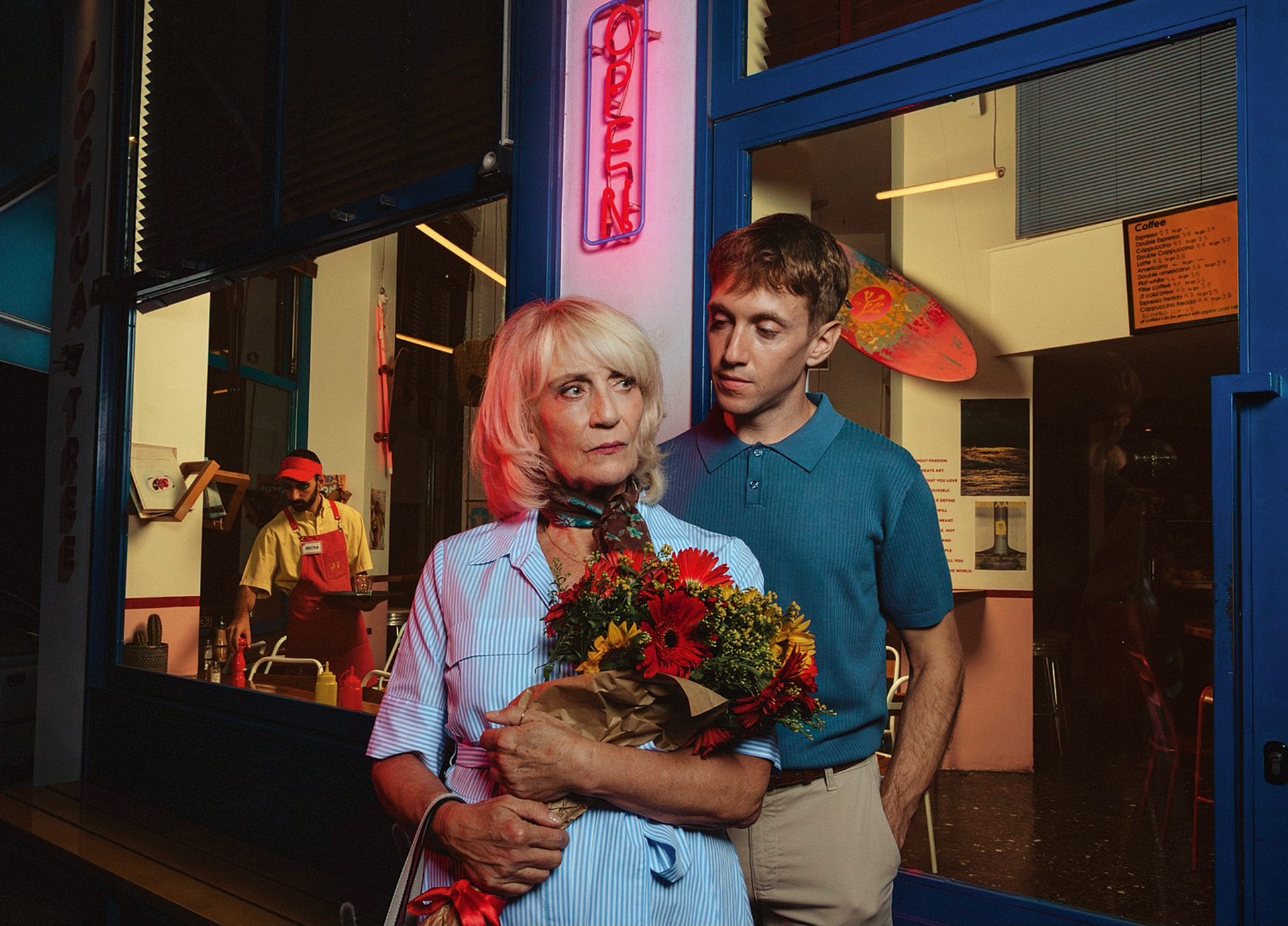 Θέμις Μπαζάκα στο Κ: «Σ’ αυτή τη ζωή πρέπει να κρατάμε τους ανθρώπους δίπλα μας»-5