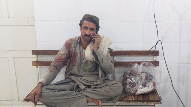 πάνω-από-12-άμαχοι-νεκροί-σε-επιθέσεις-π-563867536