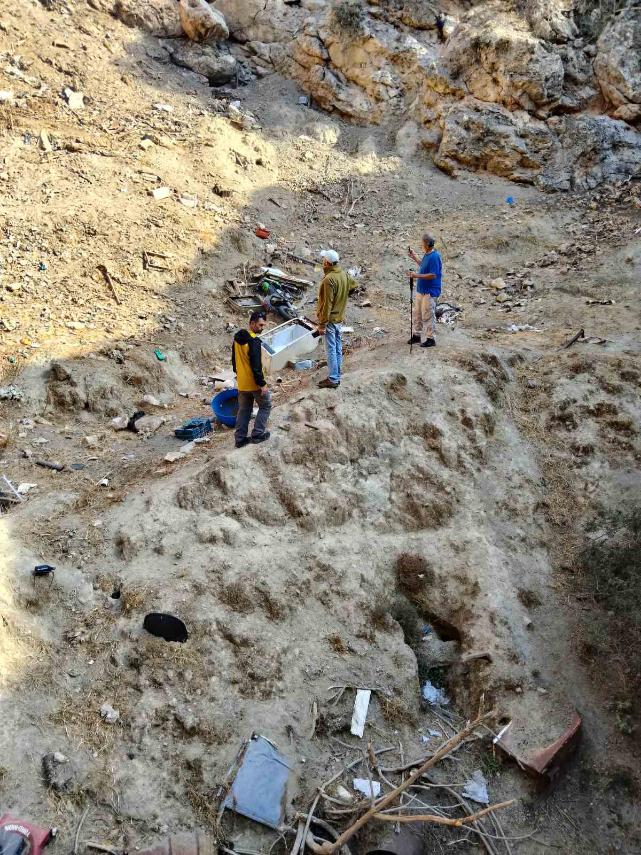 Τα υπόγεια σπήλαια έγιναν χωματερές-2