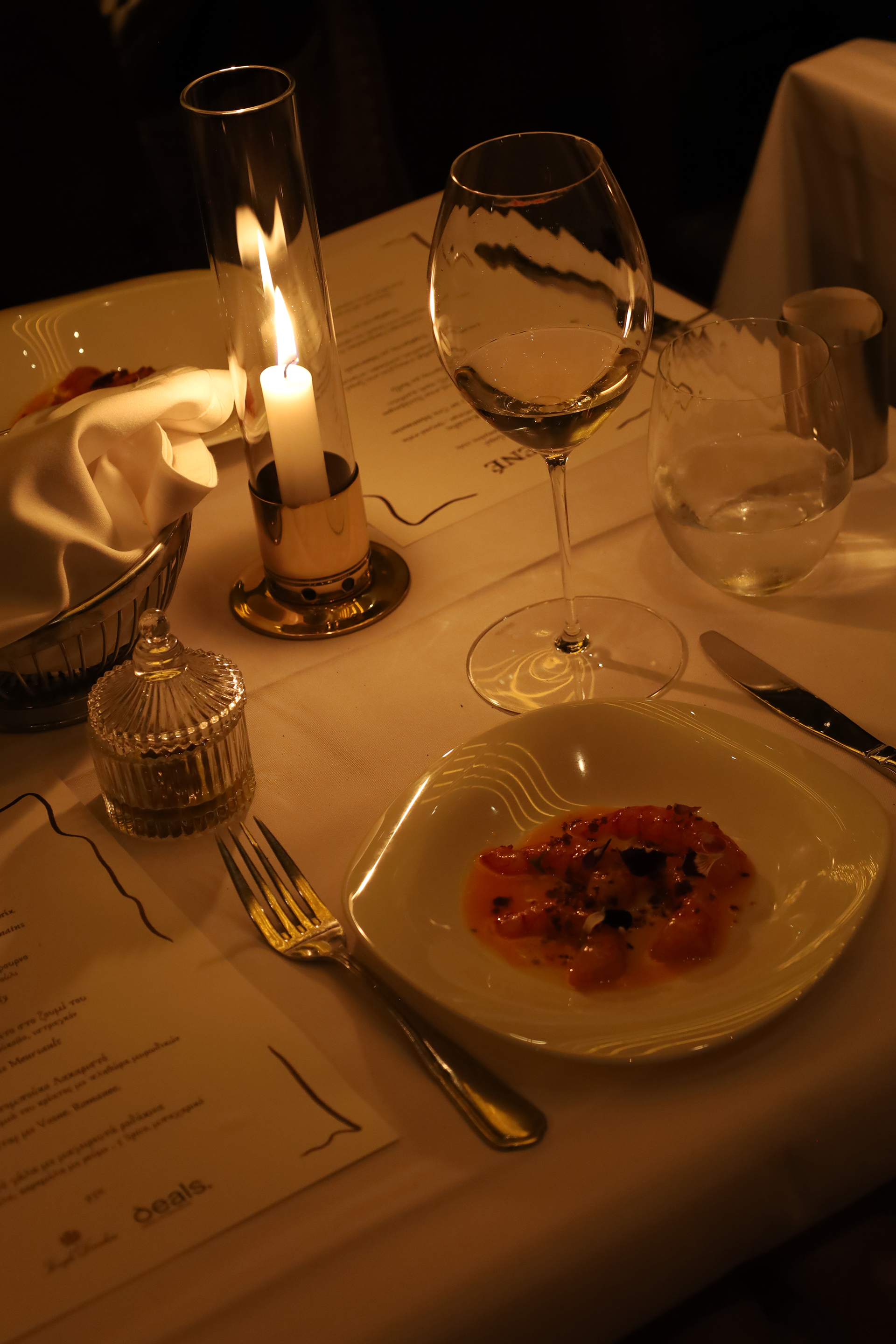 Vezene: Θεματικά μενού με σπουδαία κρασιά στο εστιατόριο των Ιλισίων-3