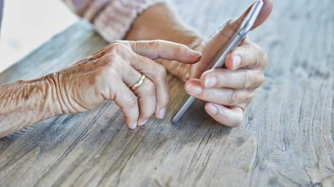 μήπως-η-τρίτη-ηλικία-έχει-πρόβλημα-με-τ-563894515