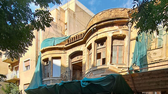 η-σχολάζουσα-οδός-ιπποκράτους-563862937