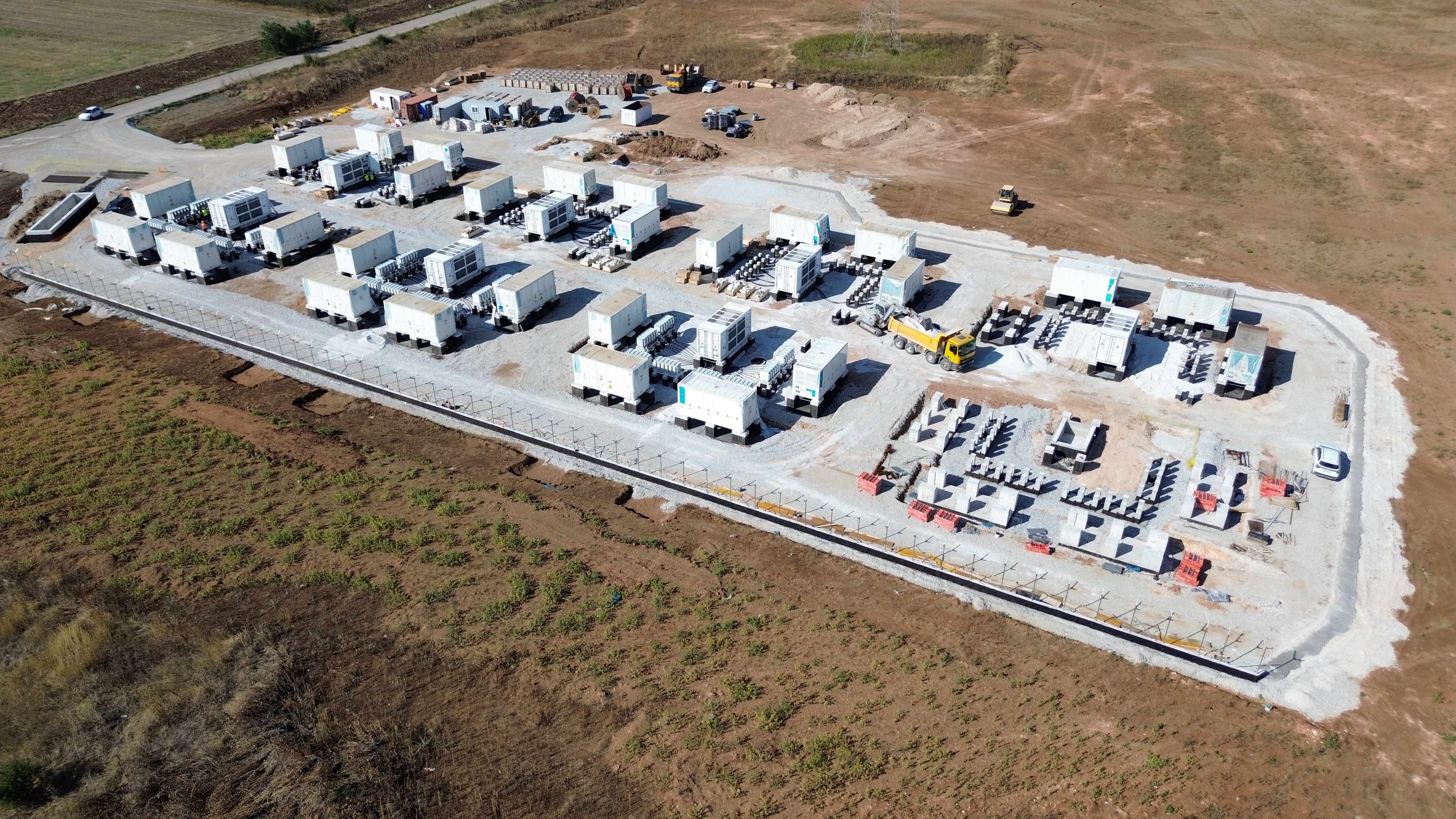 Όμιλος ΔΕΗ: Στο 90% η κατασκευή των φωτοβολταϊκών ισχύος 2,13 GW στη Δυτική Μακεδονία-4