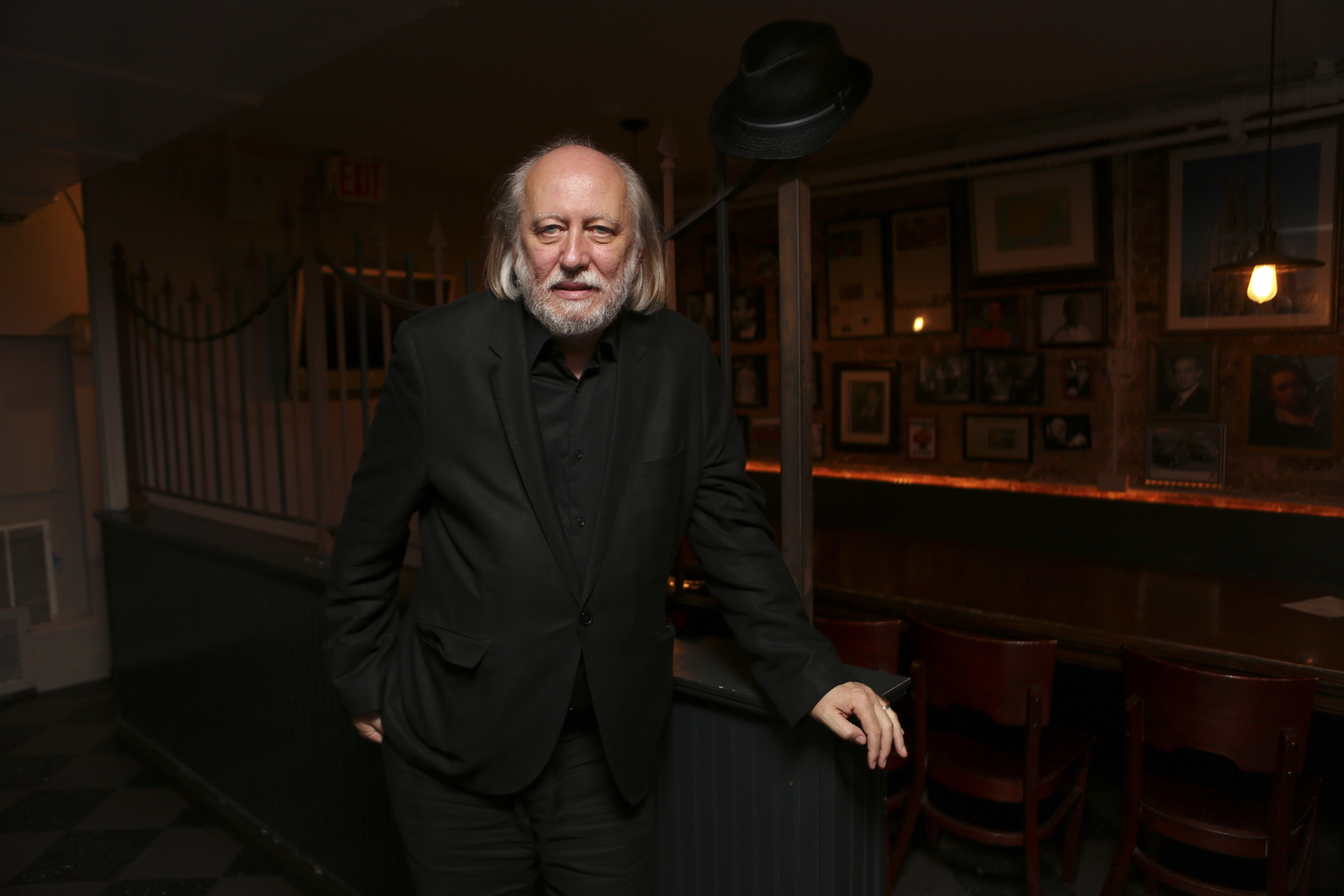 Λάσλο Κρασναχορκάι: Ο στυλίστας του γκροτέσκου-2