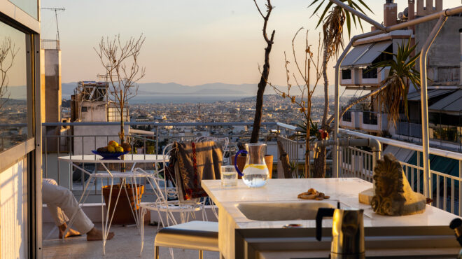 κυψελιώτικο-ρετιρέ-με-θέα-τη-θάλασσα-563868631