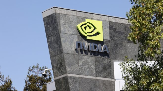 ανω-των-175-τρισ-ευρώ-η-αξία-των-επτά-τεχνο-563853043