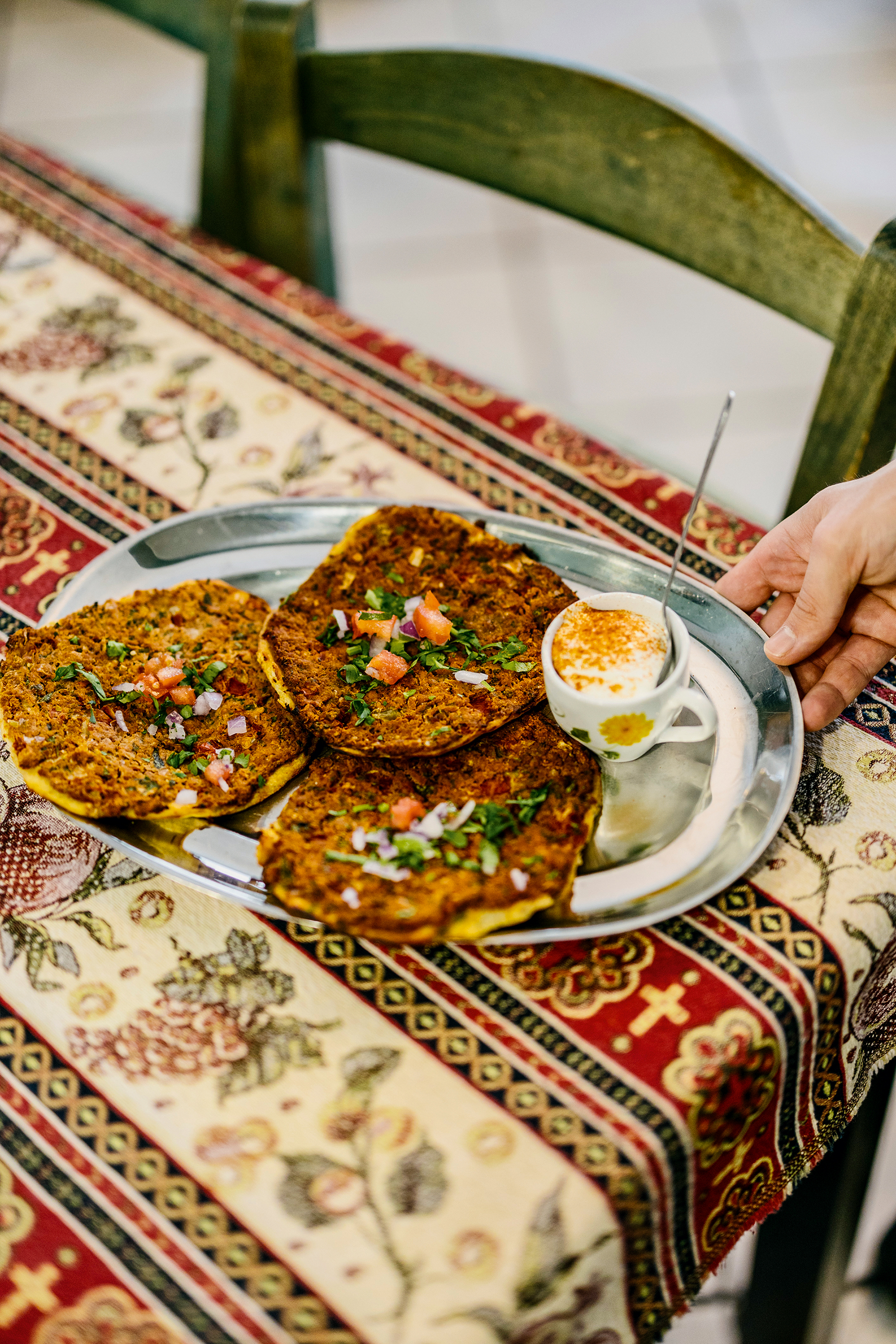Τα καλύτερα «ανατολίτικα» ταβερνάκια της Αθήνας-2