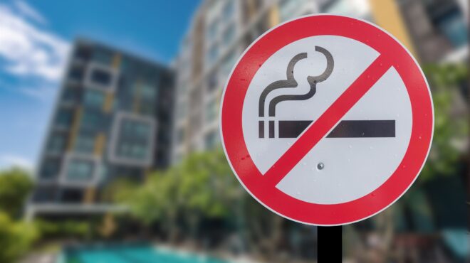 στα-7-ευρώ-το-πακέτο-τσιγάρων-προτείνει-563865310