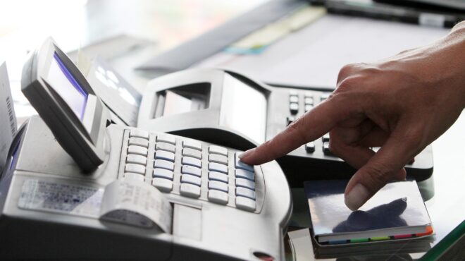 σαφάρι-της-αα∆ε-για-ταμειακές-που-δεν-563857027