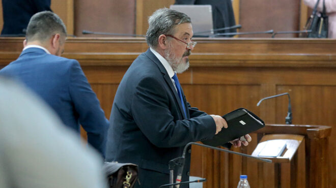 δίκη-χρυσής-αυγής-κασιδιάρης-η-δολ-563895958