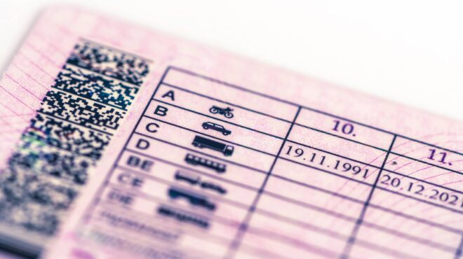 πότε-λήγουν-τα-διπλώματα-οδήγησης-563860366