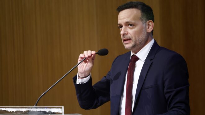 χάρης-δούκας-στελέχη-του-πασοκ-σφιχτα-563889649