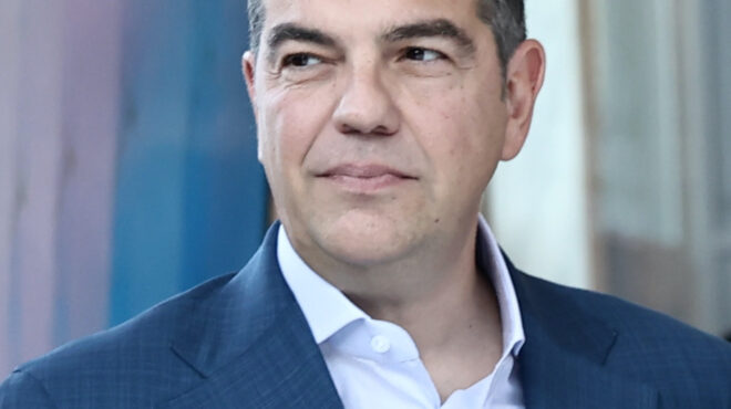 αλέξης-τσίπρας-φύκια-563852884