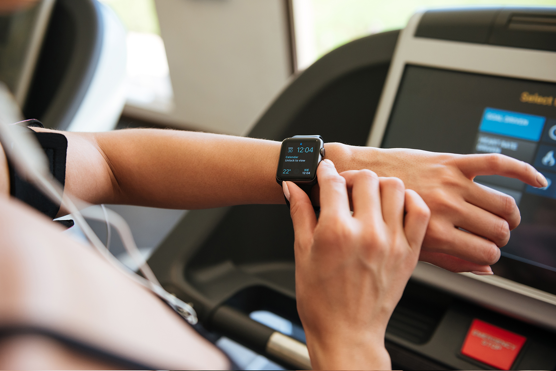 Πιο έξυπνη και ασφαλής προπόνηση με μια φορετή συσκευή ανίχνευσης της φυσικής κατάστασης-1