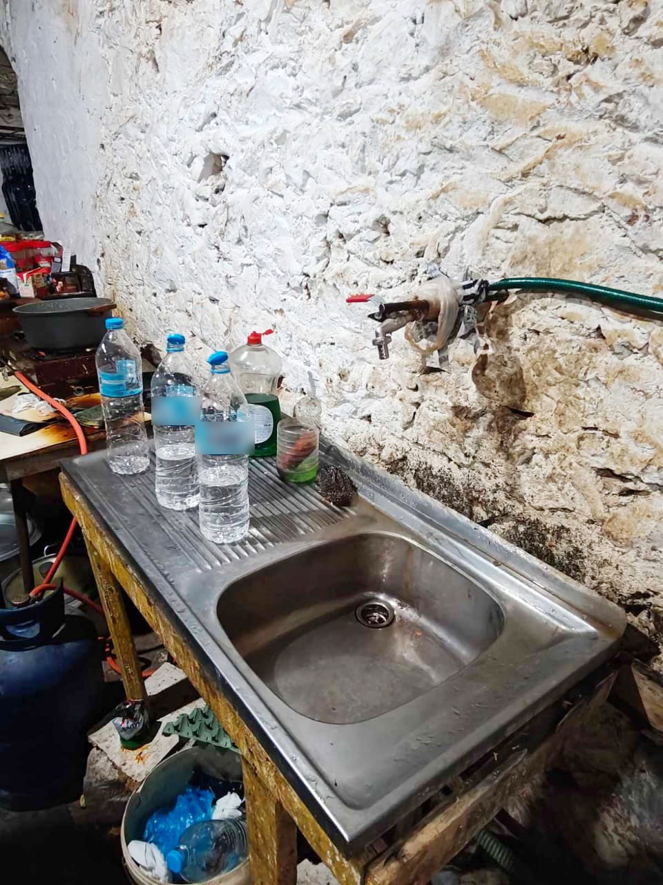 Από το Νεπάλ στα κάτεργα με τα «κουμάντα»-3