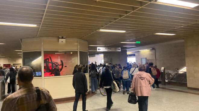 μετρό-κανονικά-η-κυκλοφορία-στη-γραμμ-563853469