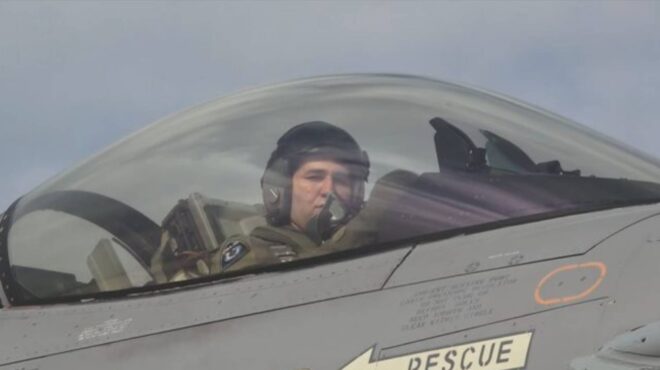 28η-οκτωβρίου-το-μήνυμα-του-πιλότου-τ-563890237