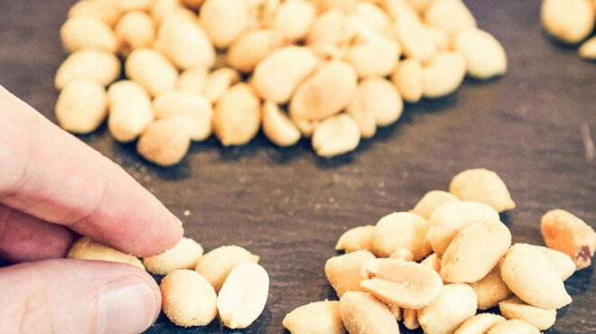 μπορούν-τα-φυστίκια-να-μειώσουν-τις-αλ-563876944