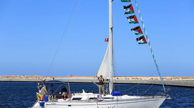 νέος-στολίσκος-με-ανθρωπιστική-βοήθε-563847478