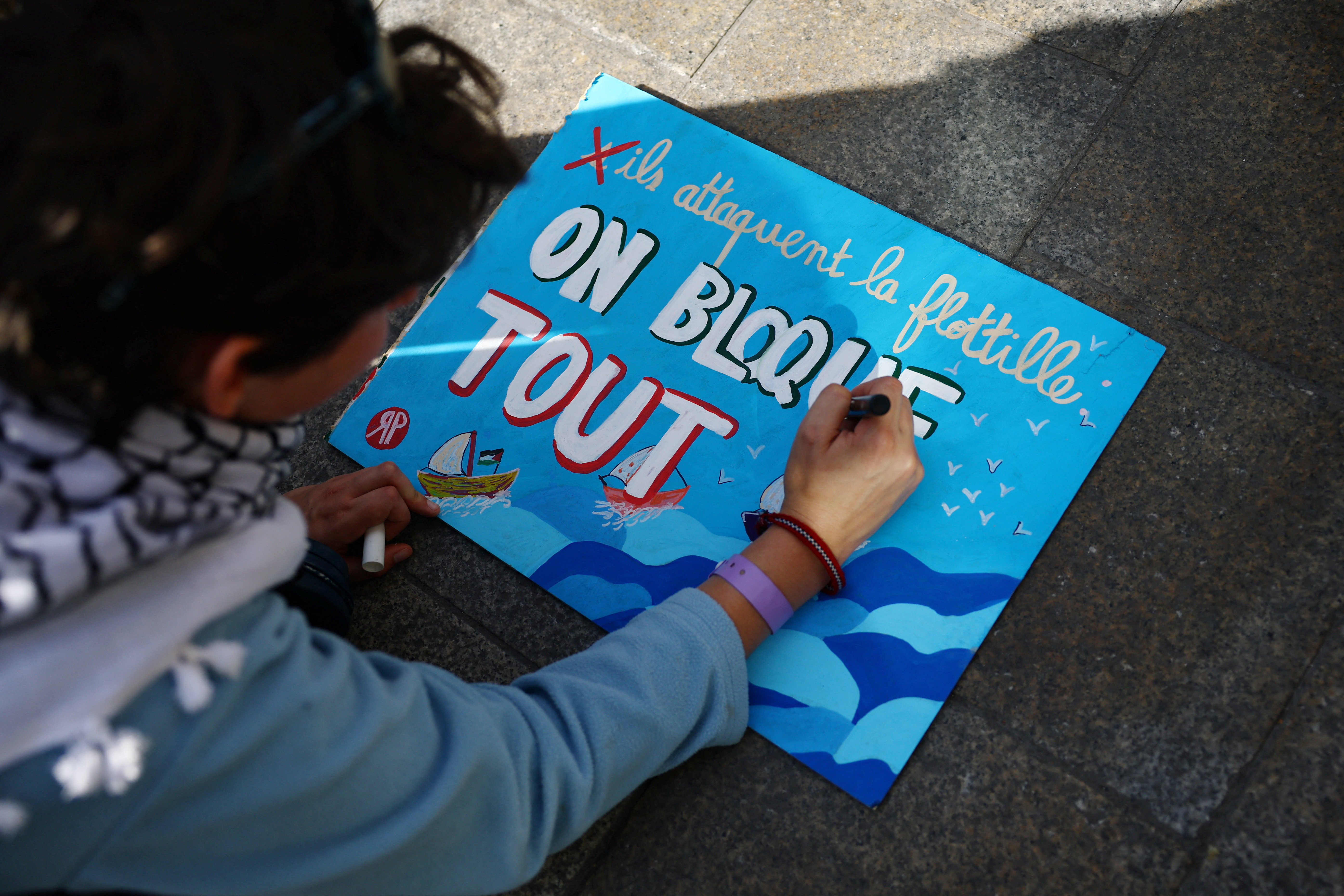 Global Sumud Flotilla: Στο λιμάνι του Ασντότ οδηγούνται σκάφη και επιβάτες – Μαζί τους και οι 27 Ελληνες-6