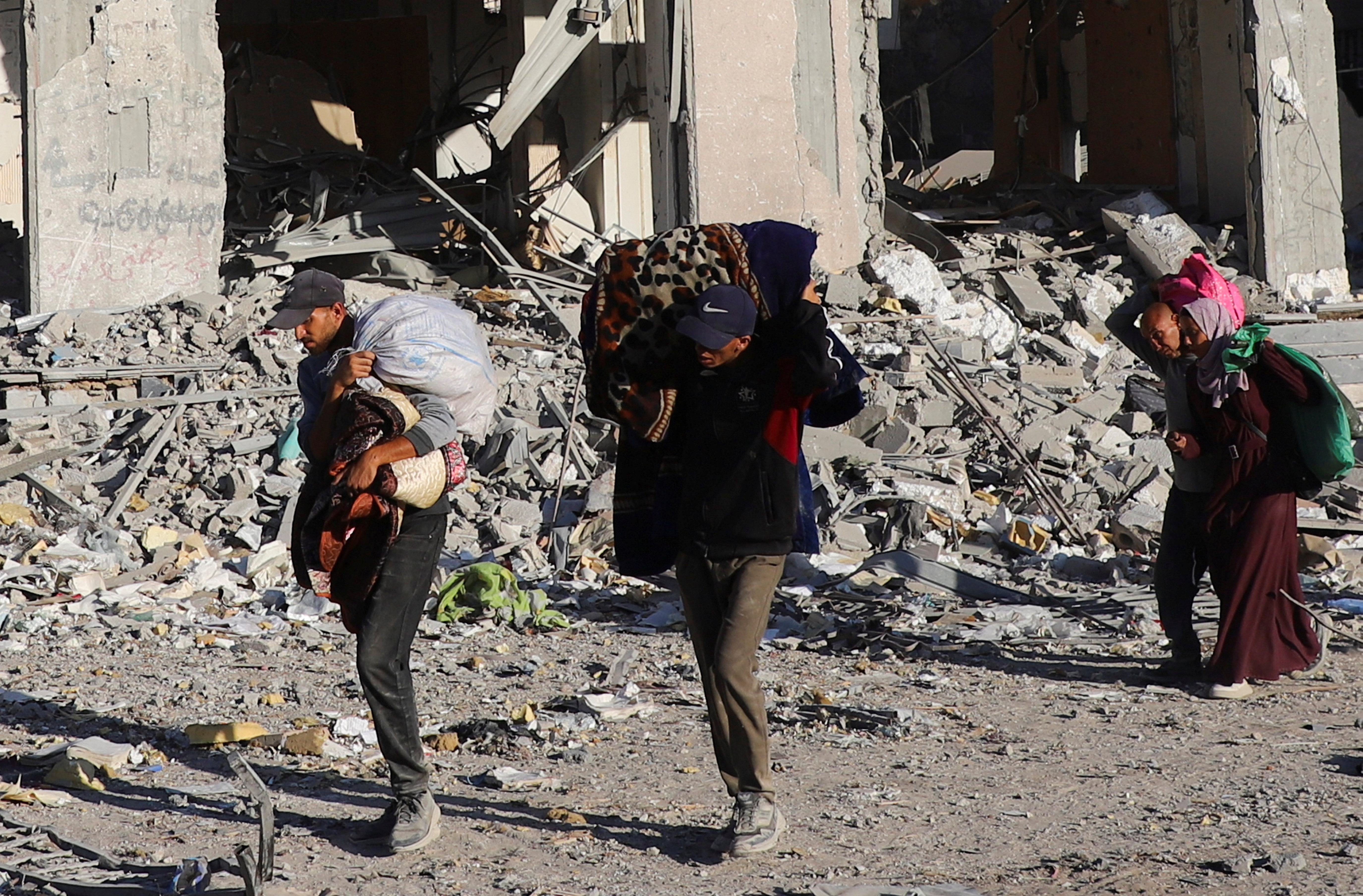 Το Ισραήλ αποσύρει στρατεύματα από τη Γάζα-3