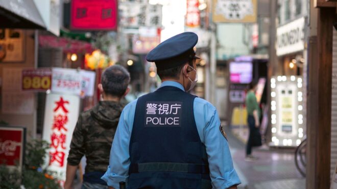 ιαπωνία-aνδρας-με-μαχαίρι-συνελήφθη-κο-563884792