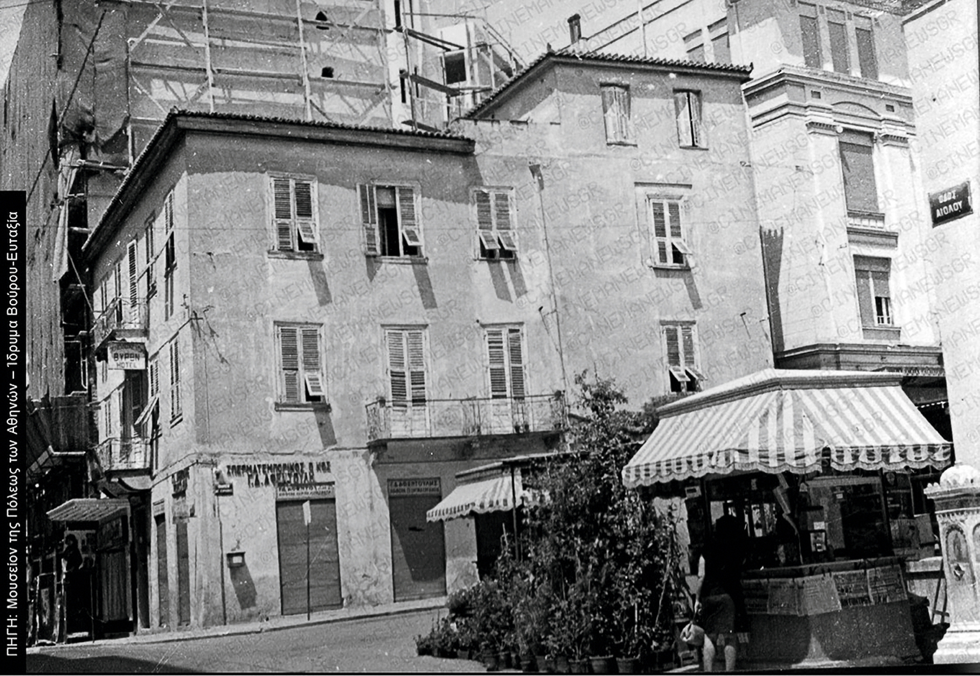 «Ξυπνούν» ιστορικά κτίρια της Αθήνας-19