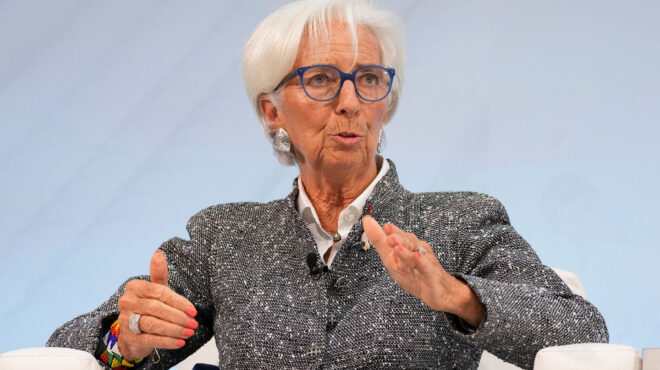 λαγκάρντ-ακόμη-δεν-έχουμε-νιώσει-τον-563876839