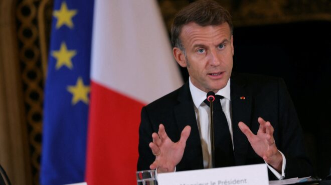 στην-αίγυπτο-ο-μακρόν-τη-δευτέρα-στο-563862826