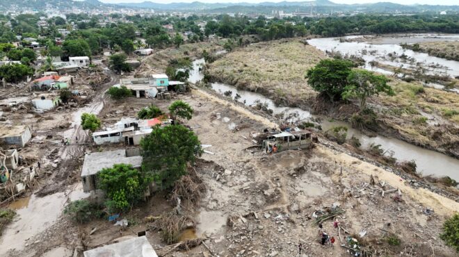 πλημμύρες-στο-μεξικό-στους-76-οι-νεκροί-563877925