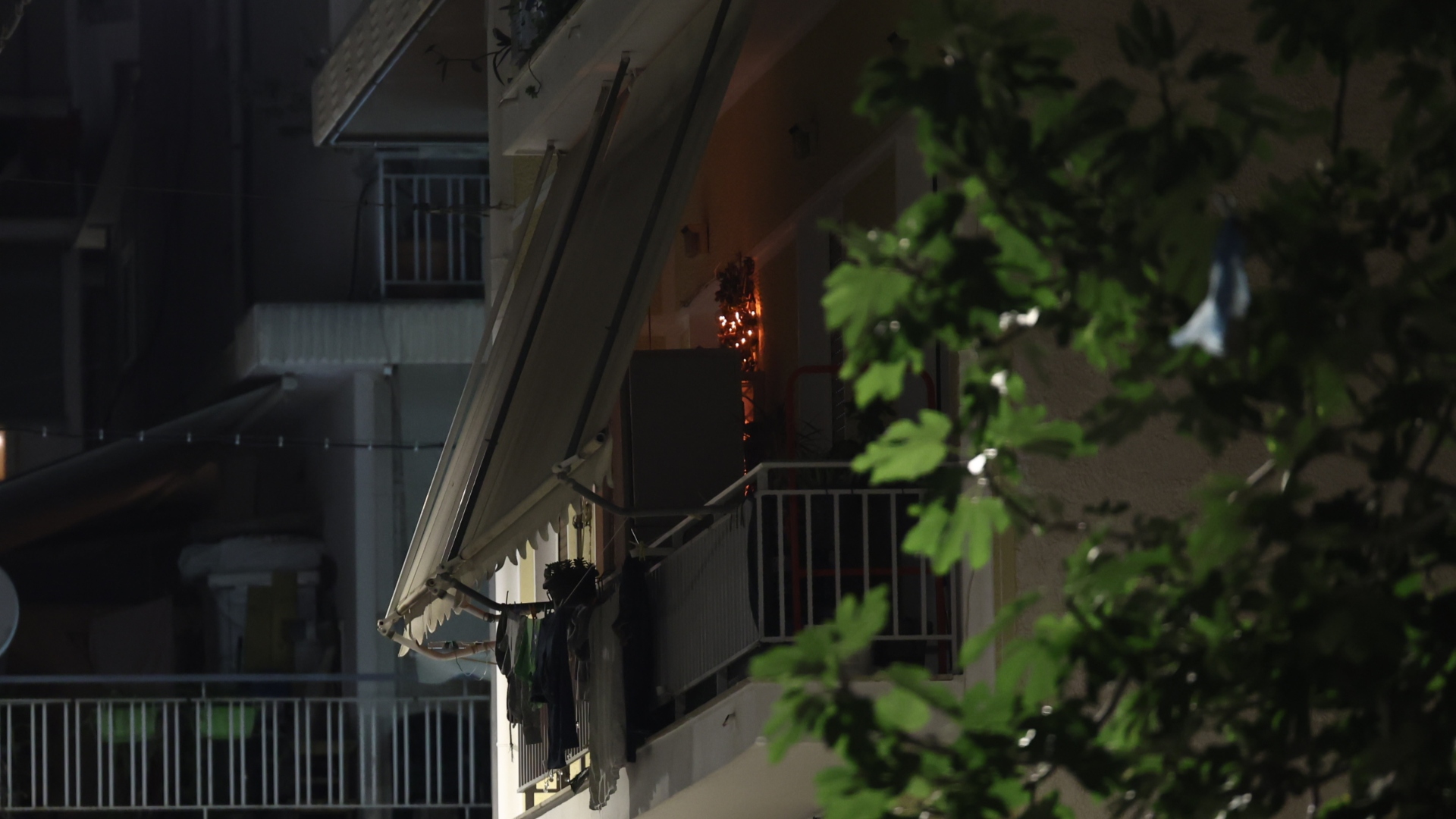 Αγιος Παντελεήμονας: Ενας νεκρός και ένας τραυματίας εντός διαμερίσματος-1