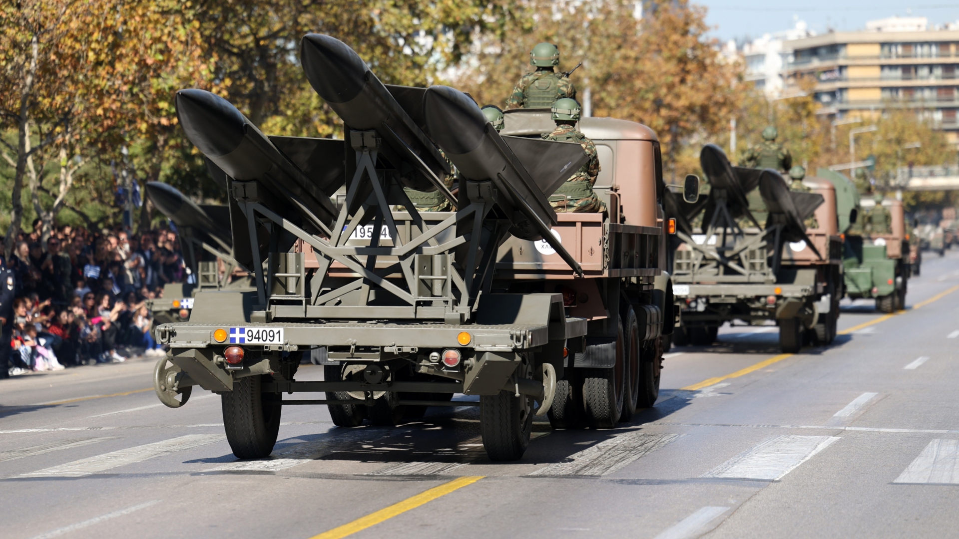 Παρέλαση με εκπλήξεις σχεδιάζει το ΥΠΕΘΑ – Για πρώτη φορά τμήμα καινοτομίας, UAV, Rampage και Spike NLOS-1