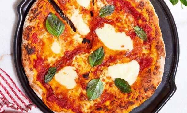 πίτσα-margherita-η-γοητεία-της-απλότητας-563869645