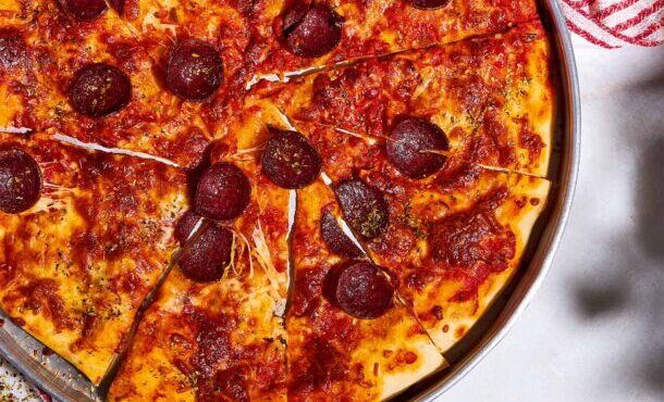 πίτσα-peperoni-563855401