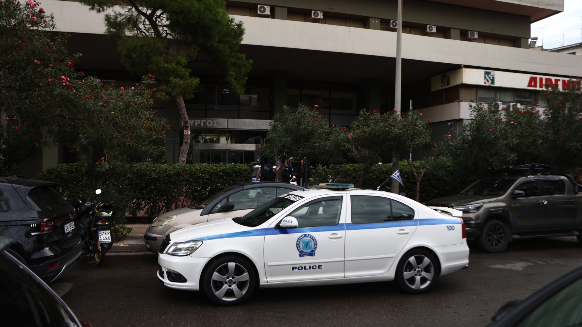 Αμπελόκηποι: Ανδρας έπεσε από τον Πύργο «Απόλλων»-2