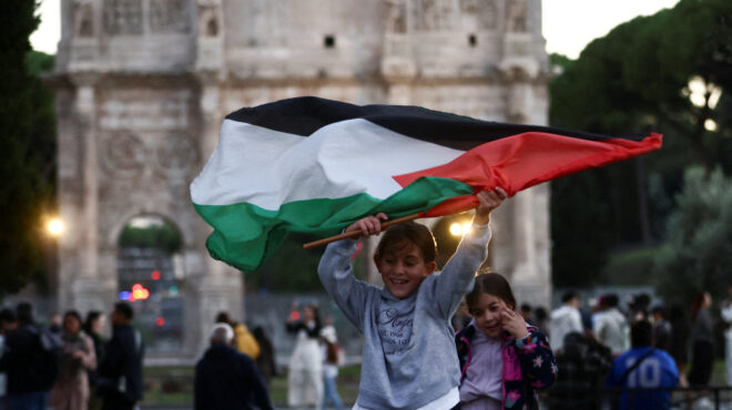 γενική-απεργία-στην-ιταλία-σε-ένδειξη-563847025