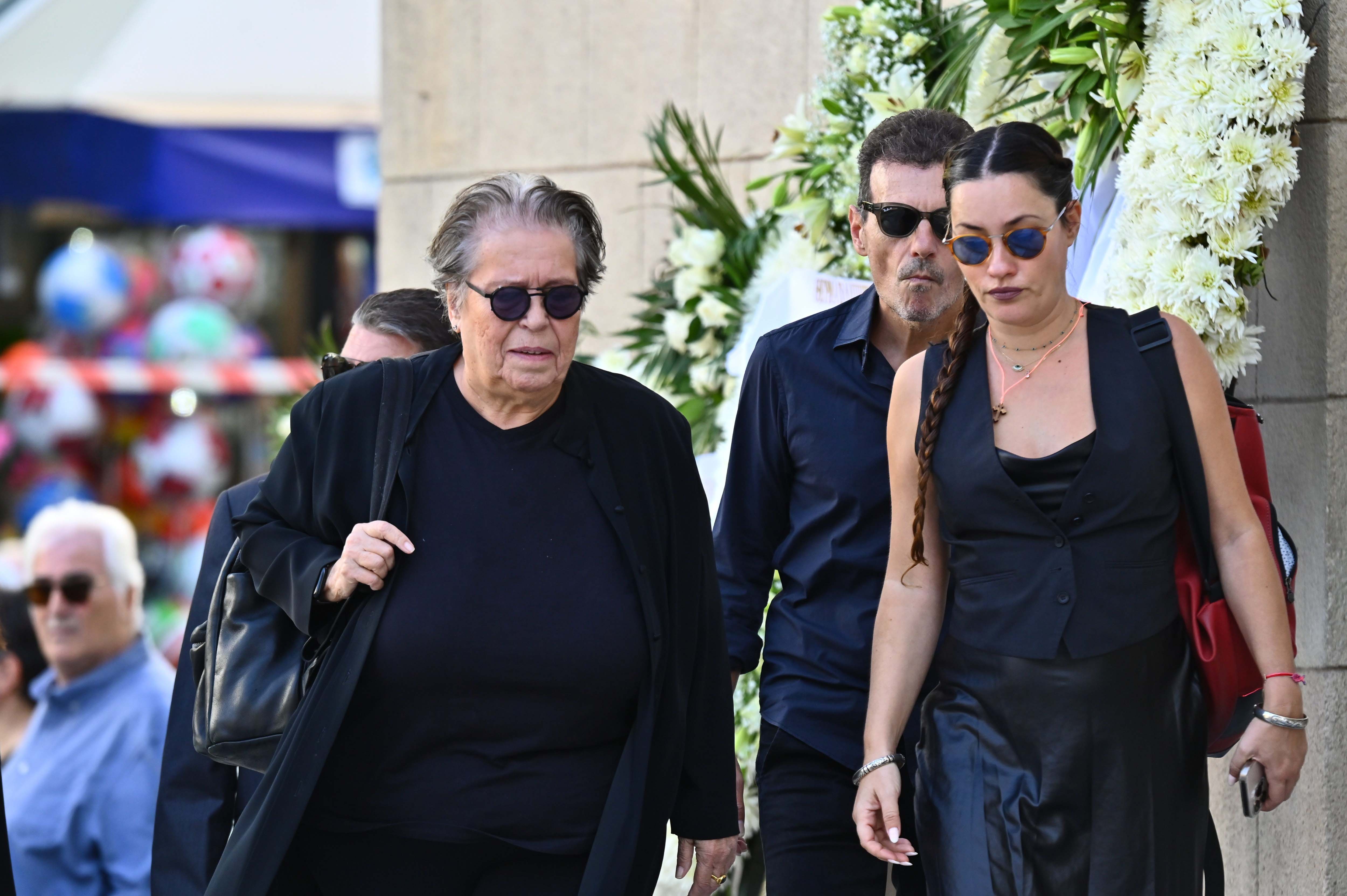 Διονύσης Σαββόπουλος: Μελωδίες και χειροκροτήματα στο «ύστατο χαίρε»-20