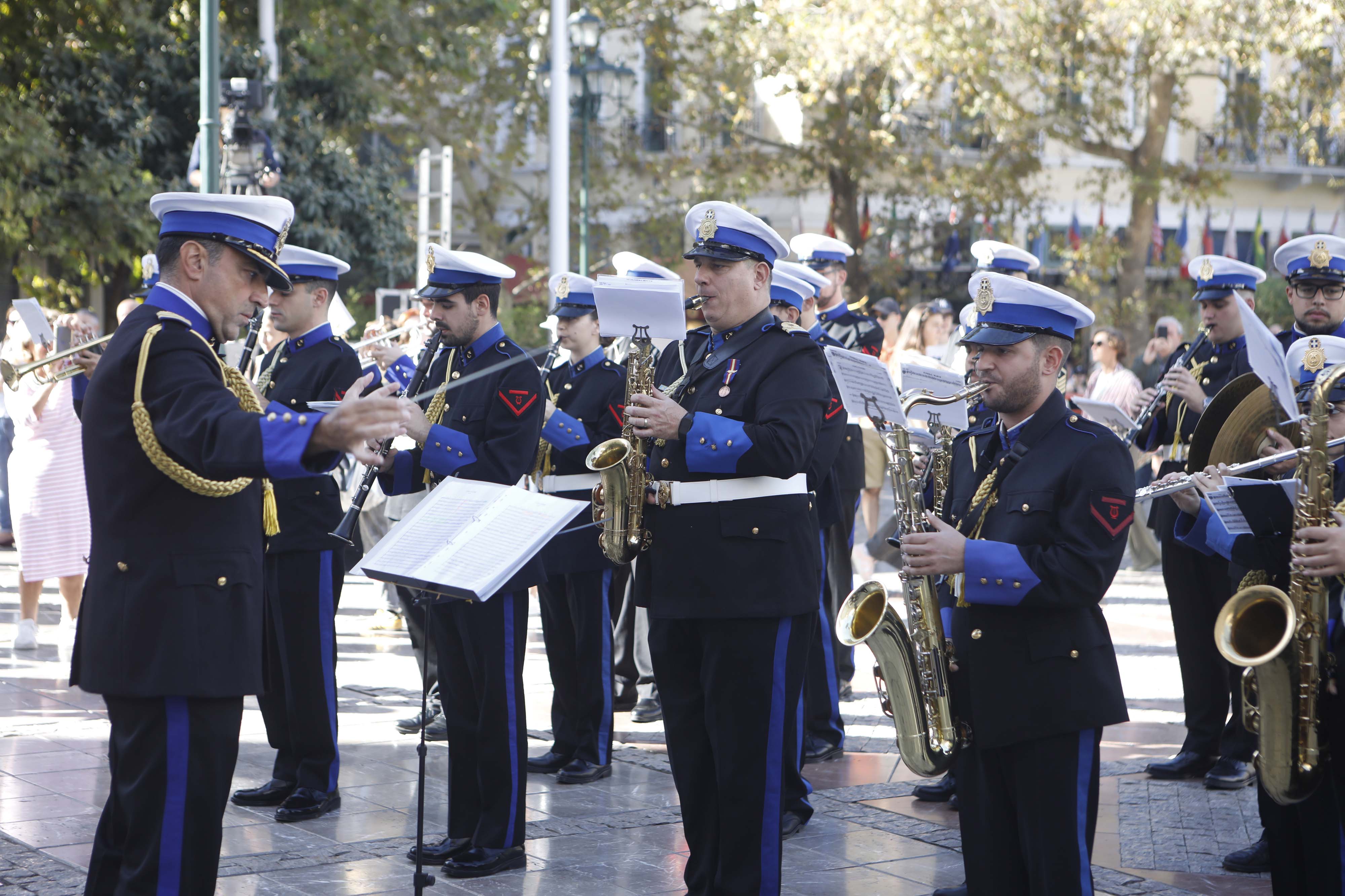 Διονύσης Σαββόπουλος: Μελωδίες και χειροκροτήματα στο «ύστατο χαίρε»-4