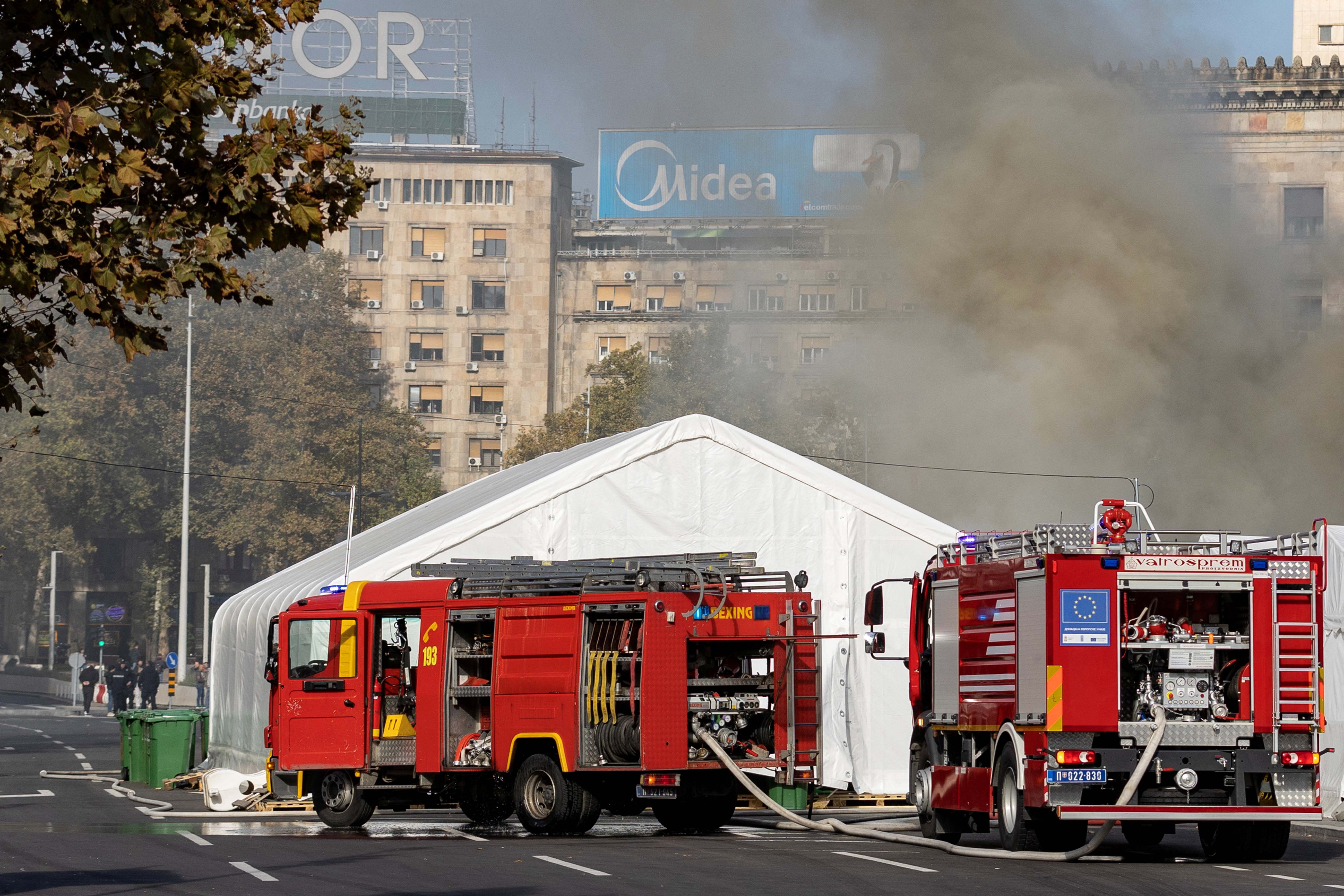 Πυροβολισμοί έξω από το σερβικό Κοινοβούλιο – «Τρομοκρατική ενέργεια», λέει ο Βούτσιτς-1
