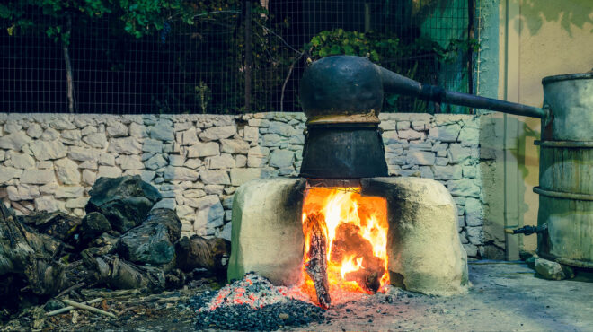 αιφνιδιασμός-από-την-ααδε-στους-αποστ-563858341